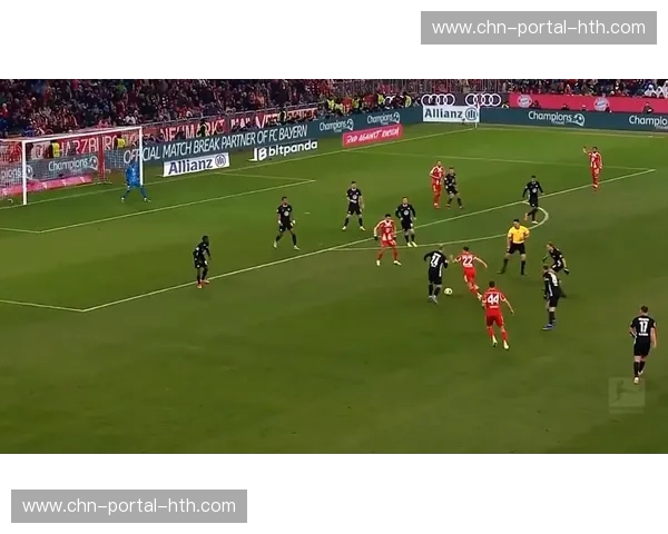 拜仁半场3-1领先霍芬海姆,迪亚斯造点兼破门 拜仁半场3-1领先霍芬海姆,迪亚斯造点兼破门